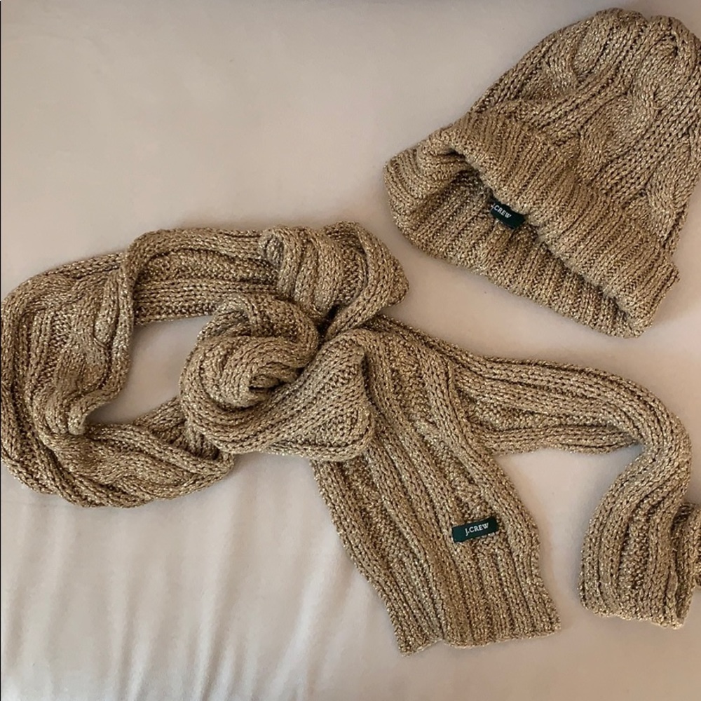 Jcrew Scarf and hat holiday set
